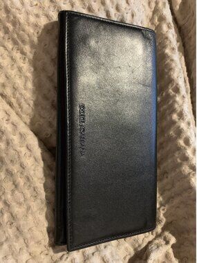 Y2K Dolce & Gabbana Black Leather Leopard Cheetah Pattern Lining Long Wallet